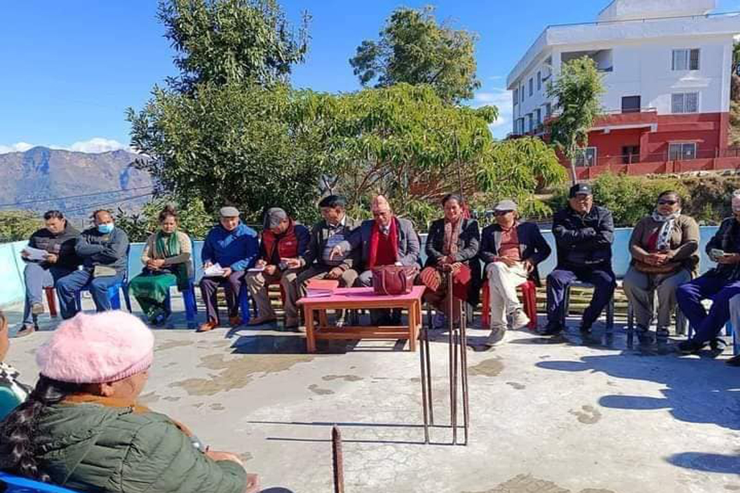 एमाले बैतडीको बैठक सम्पन्न, के–के भए निर्णय ?
